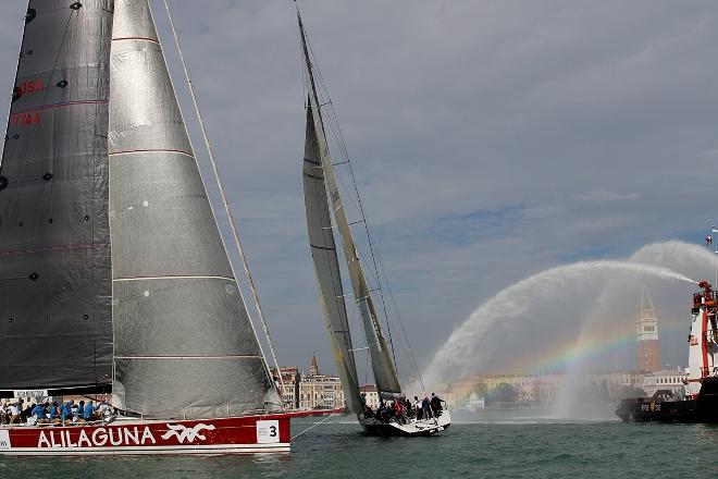 Fleet in action - 2015 Venice Hospitality Challenge ©  Max Ranchi Photography http://www.maxranchi.com